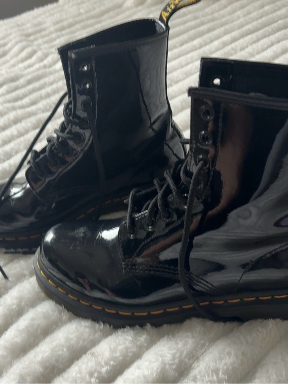 Dr. Martens 1460 W Patent Lamper Black Lace Up Combat Boots Women’s 8